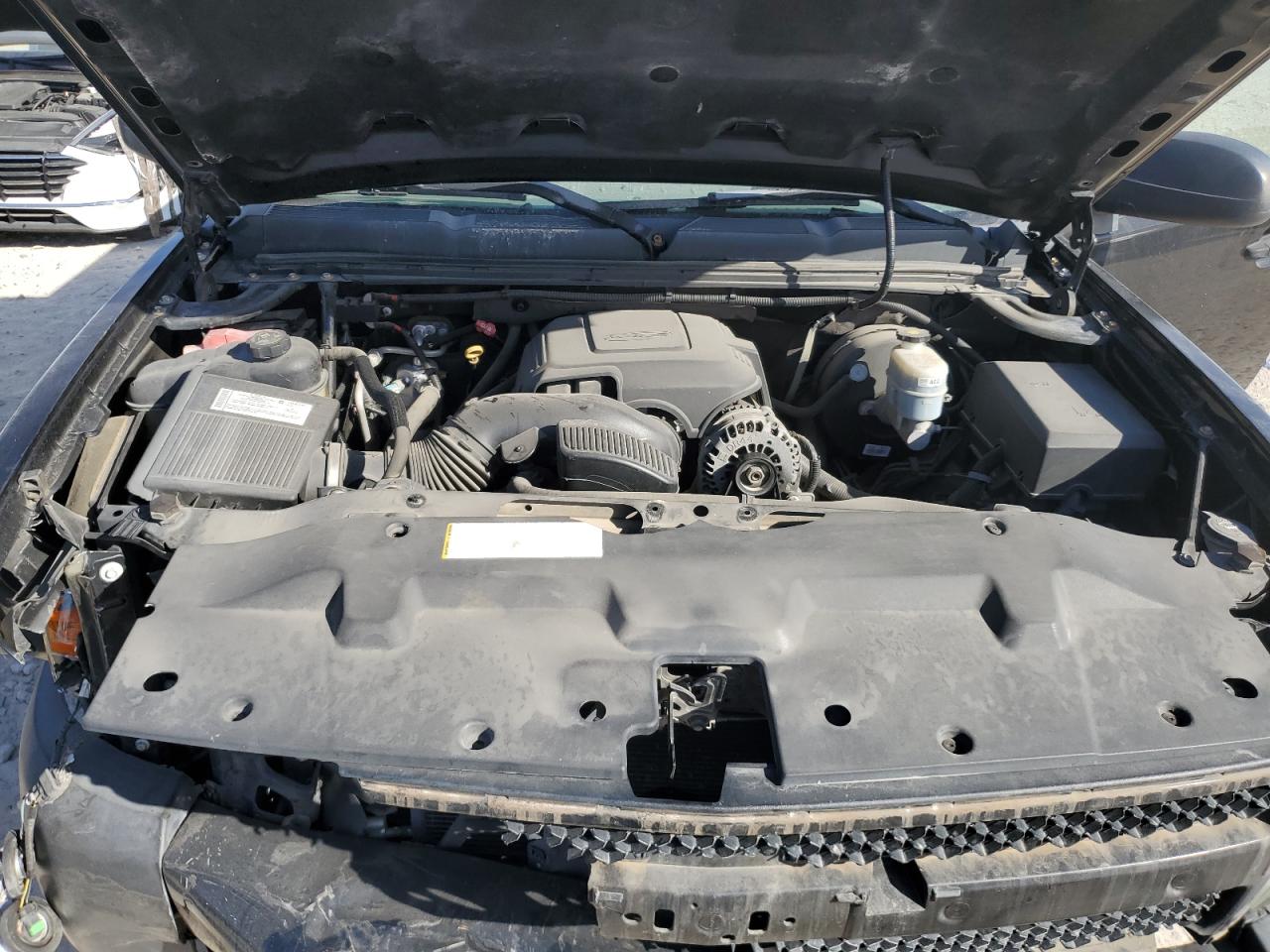 2007 Chevrolet Silverado - Image 11