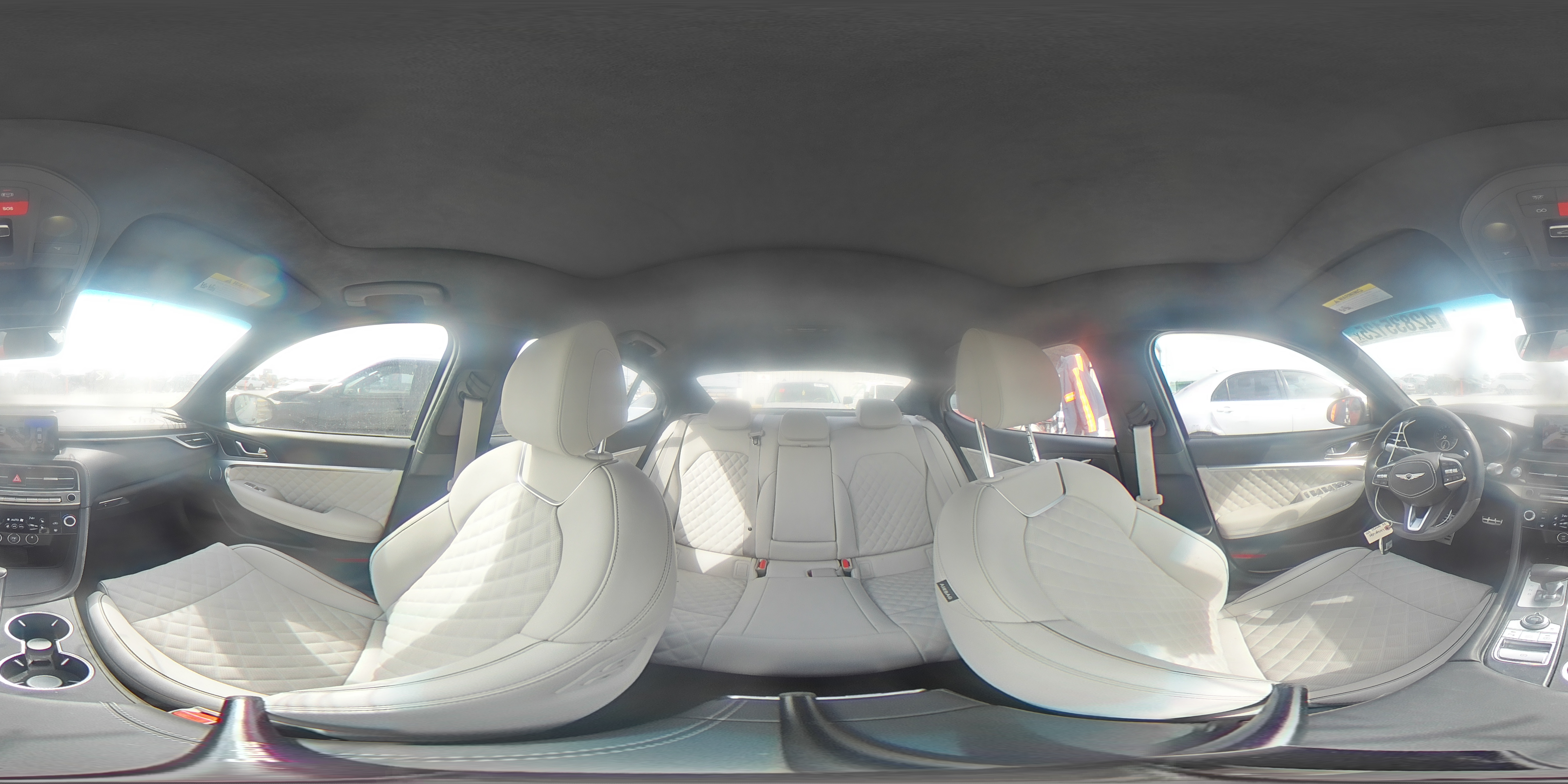 2024 Genesis G70 - Image 14