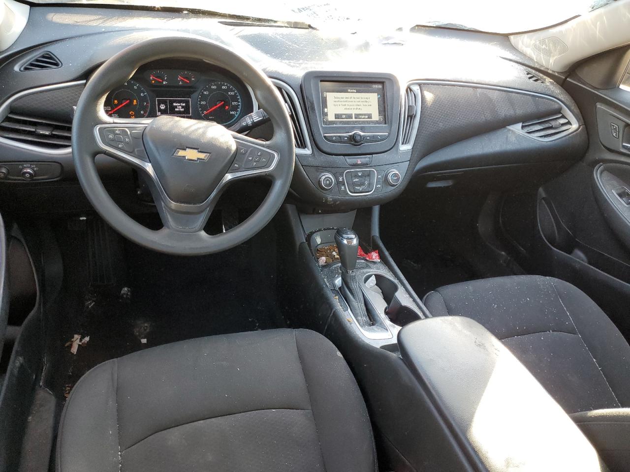2018 Chevrolet Malibu - Image 8