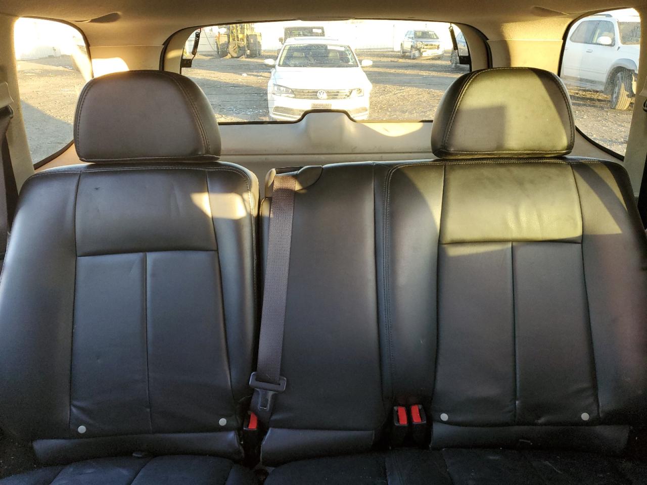 2006 GMC Envoy - Image 10