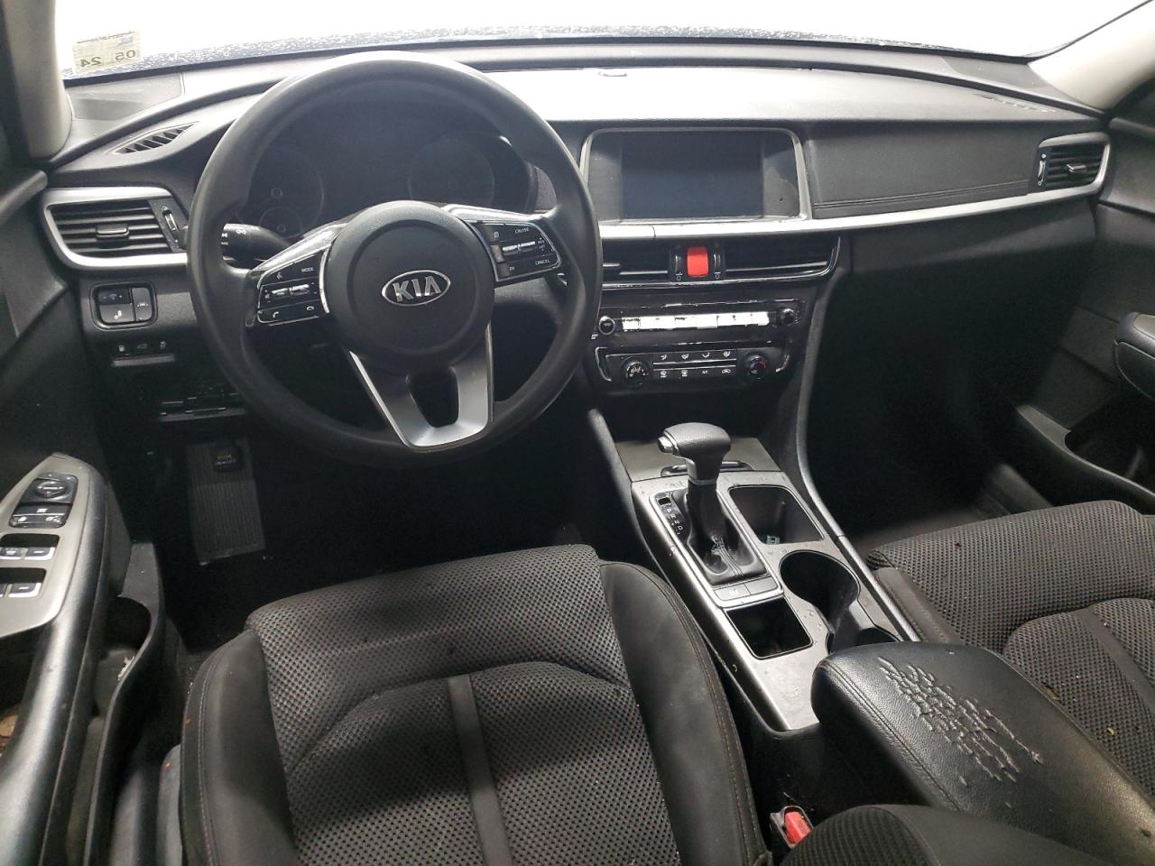 2020 Kia Optima - Image 8