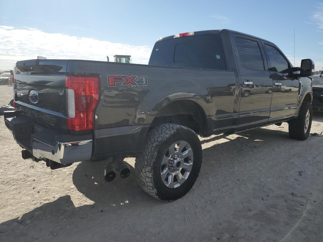 VIN 1FT7W2BT1HEE81844 2017 FORD F250 no.3