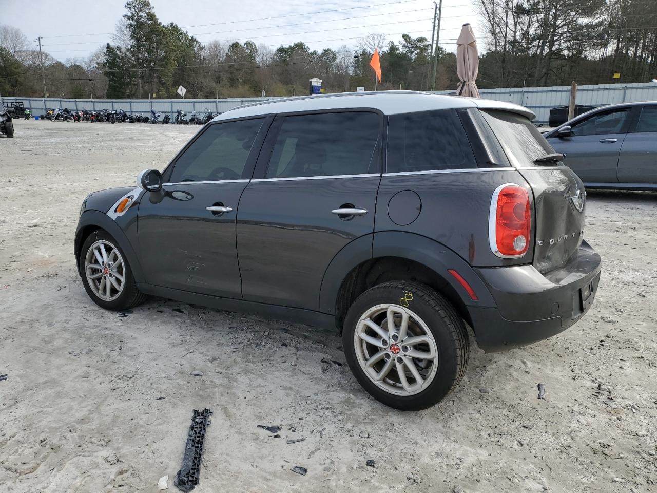 2015 MINI Cooper - Image 2