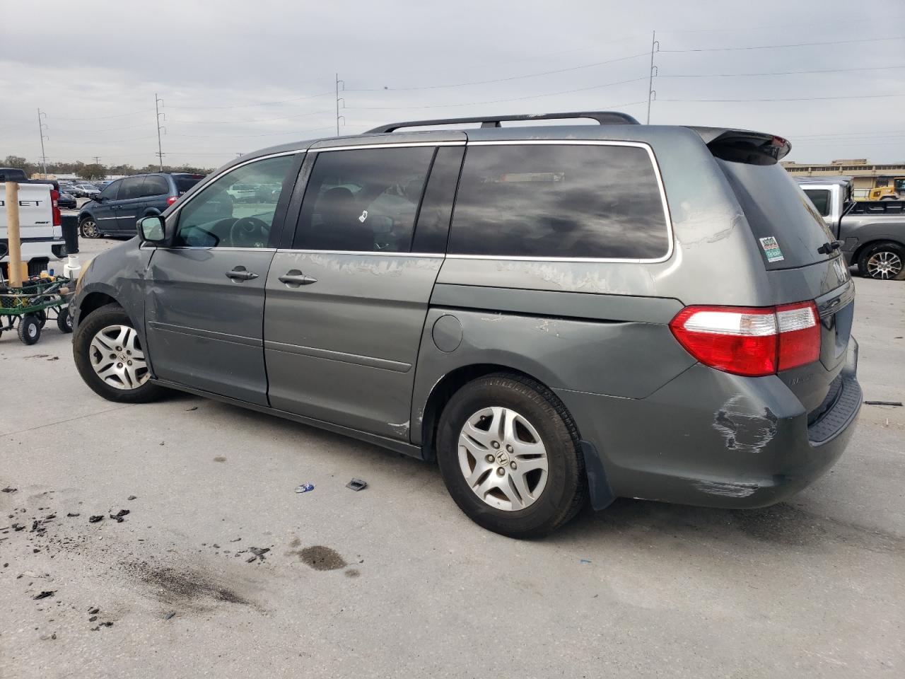 2007 Honda Odyssey - Image 2