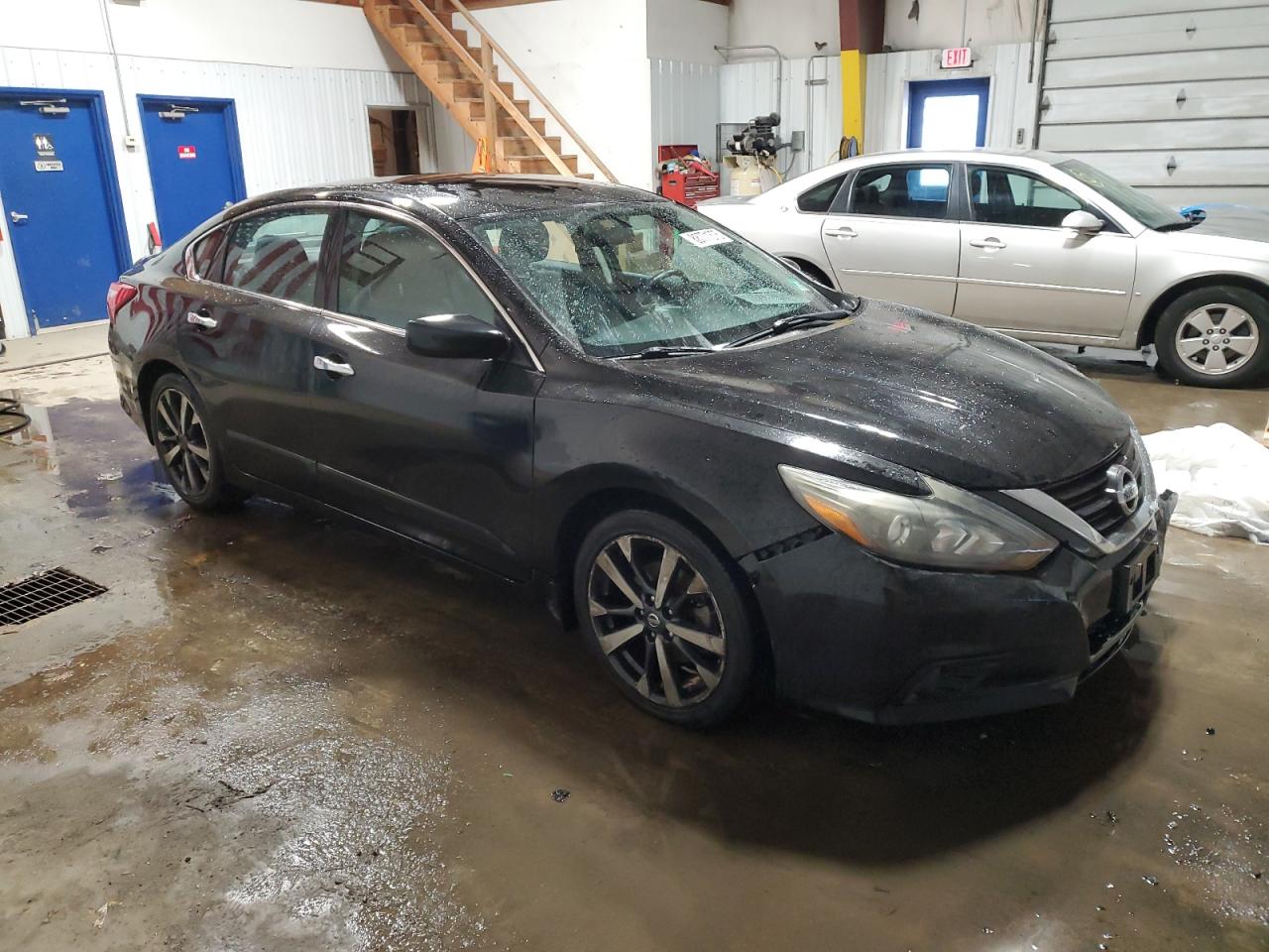 2016 Nissan Altima - Image 4