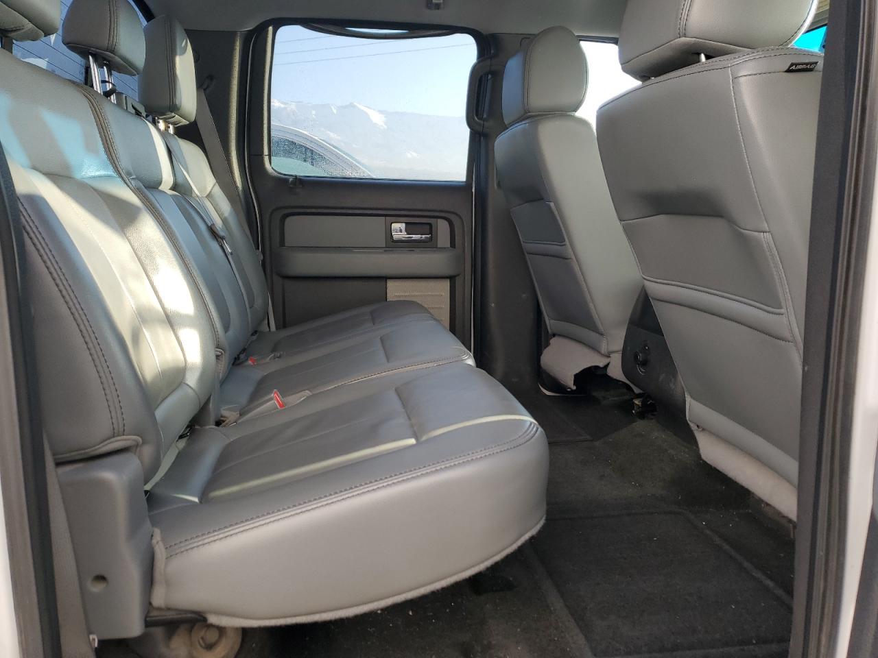 2014 Ford F-150 - Image 10