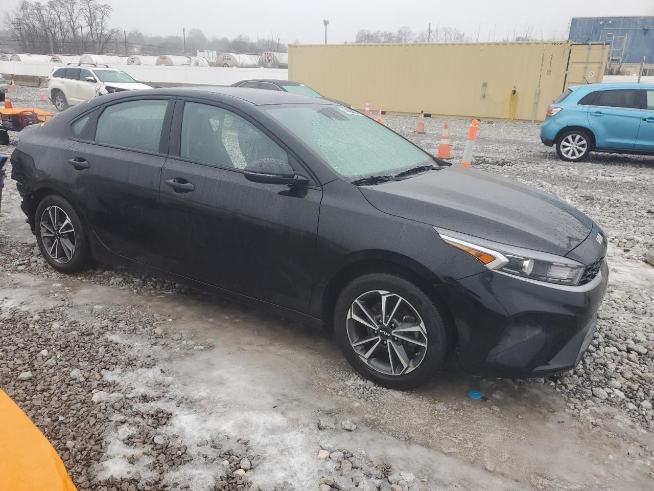 2023 Kia Forte - Image 4