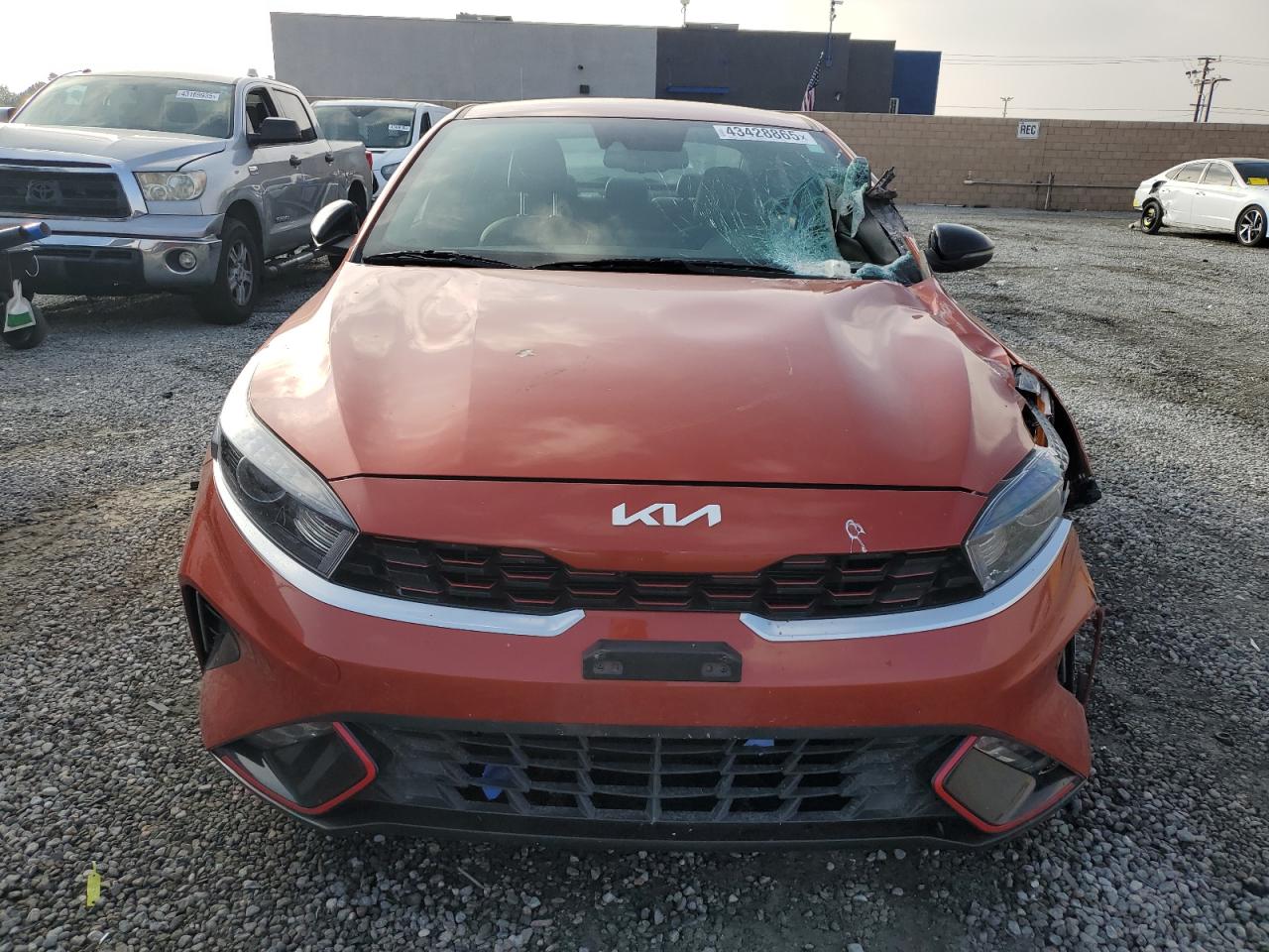 2023 Kia Forte - Image 5