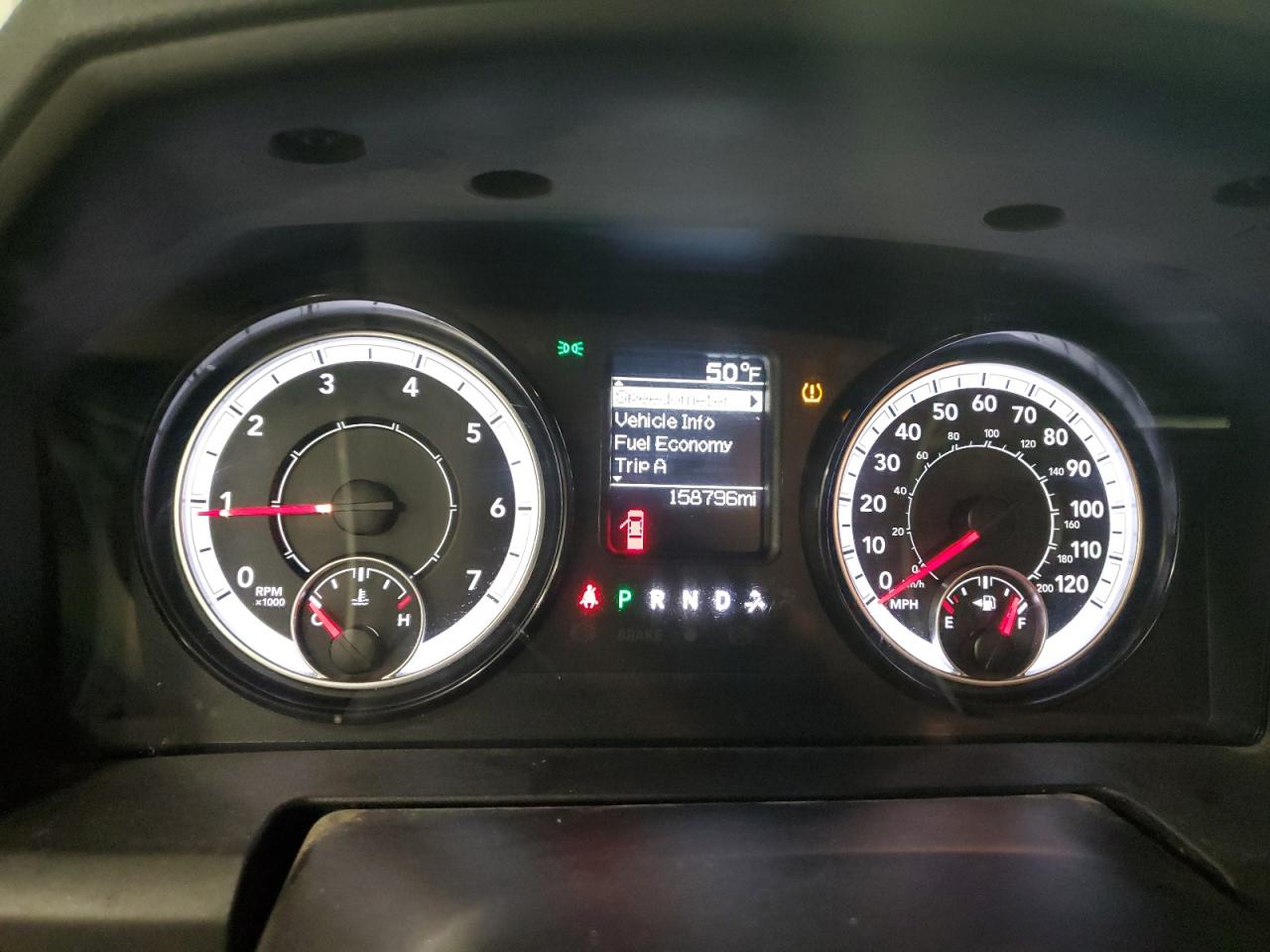 2019 RAM 1500 - Image 9