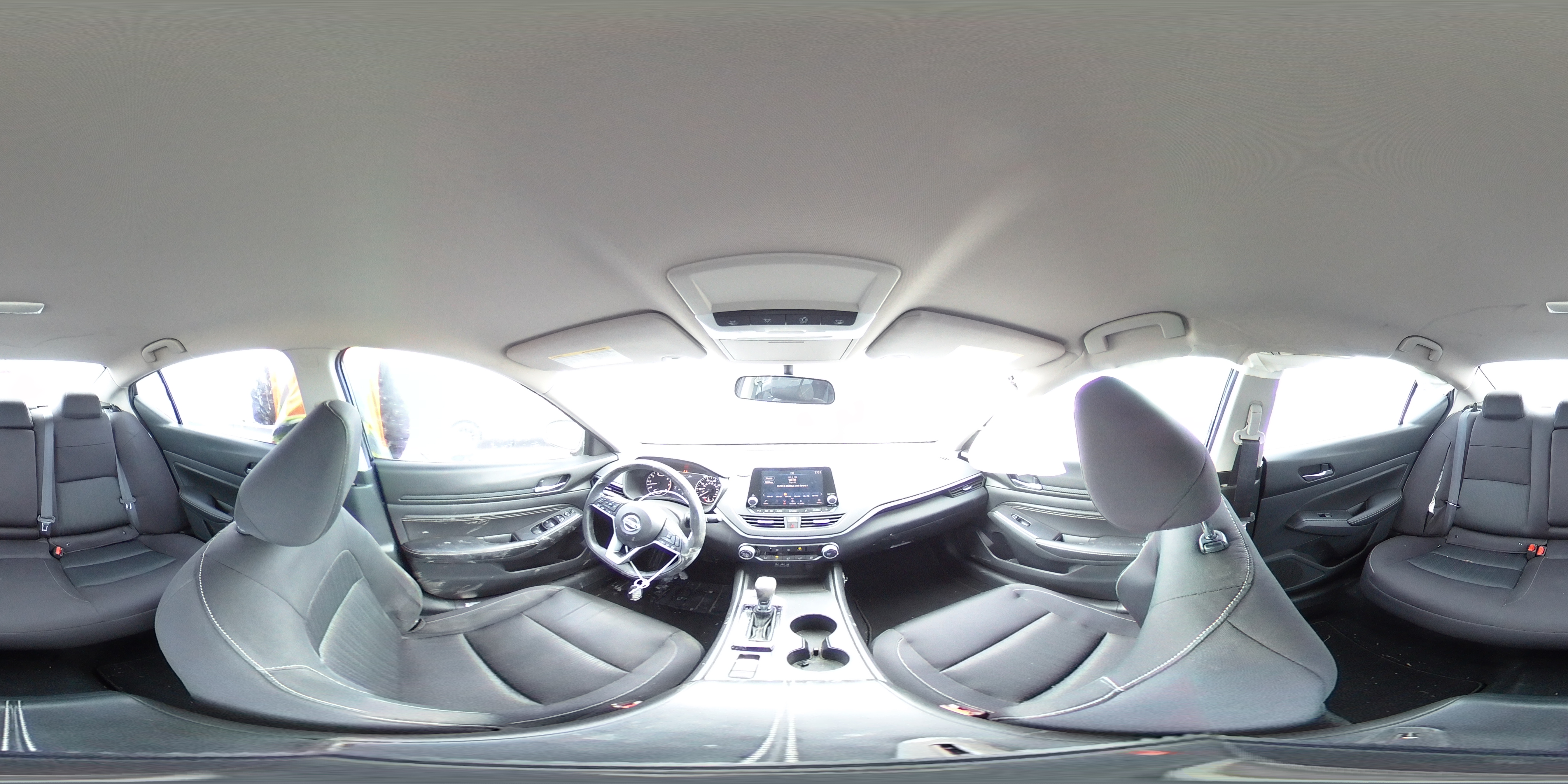 2019 Nissan Altima - Image 12