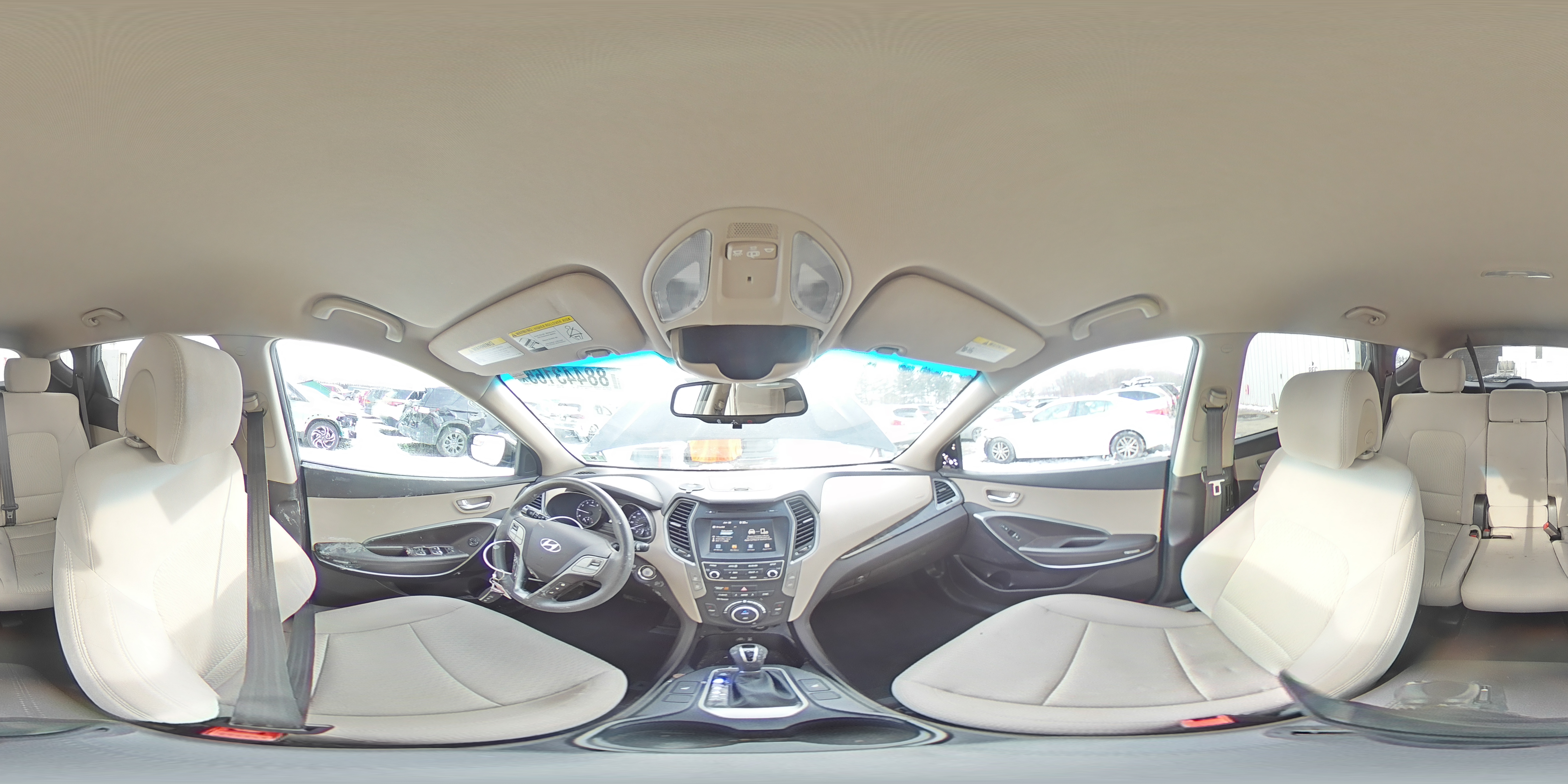 2018 Hyundai Santa Fe - Image 15