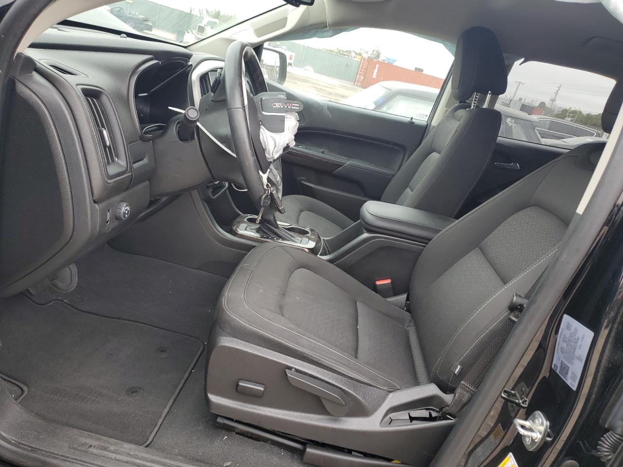 2022 GMC Canyon - Image 7