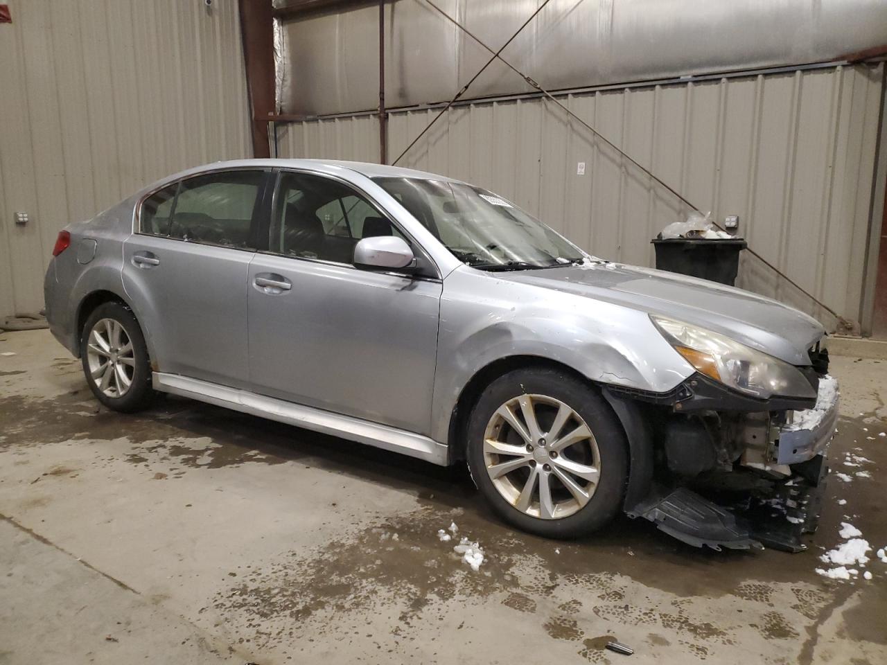 2013 Subaru Legacy - Image 4