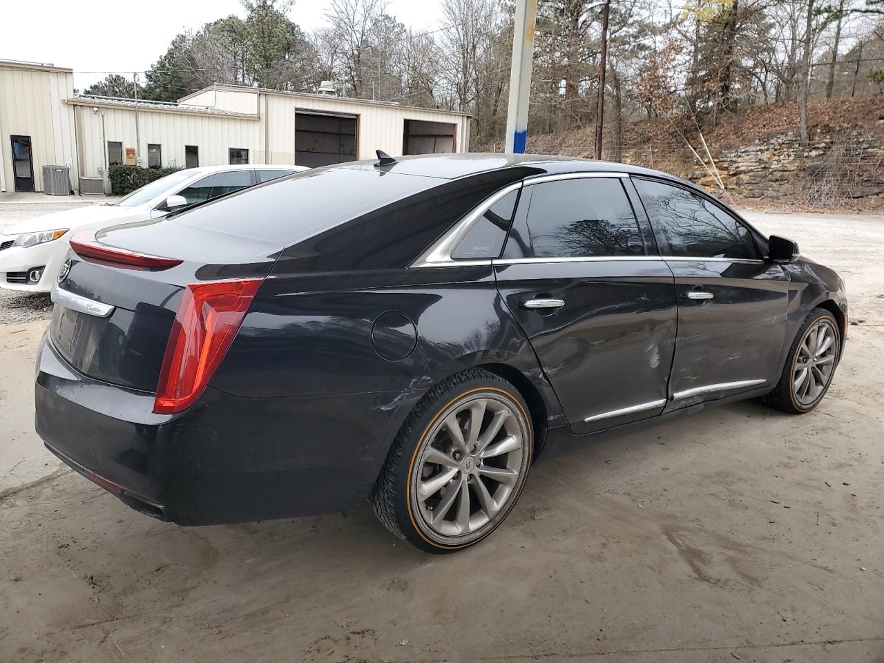 2013 Cadillac XTS - Image 3