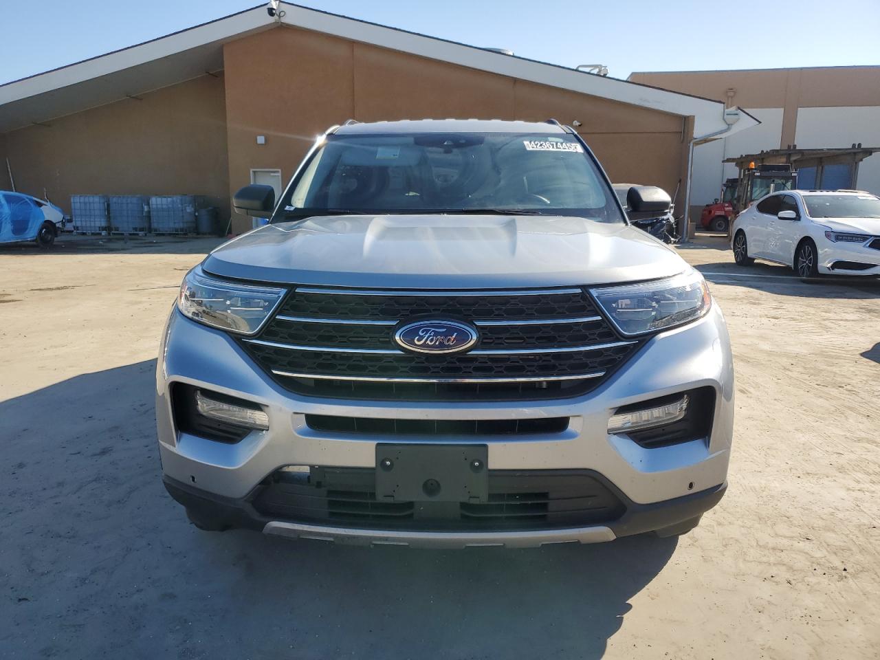 2023 Ford Explorer - Image 5