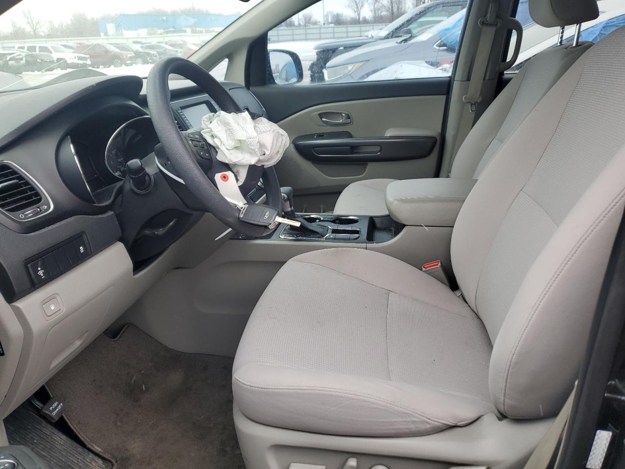 2019 Kia Sedona - Image 7
