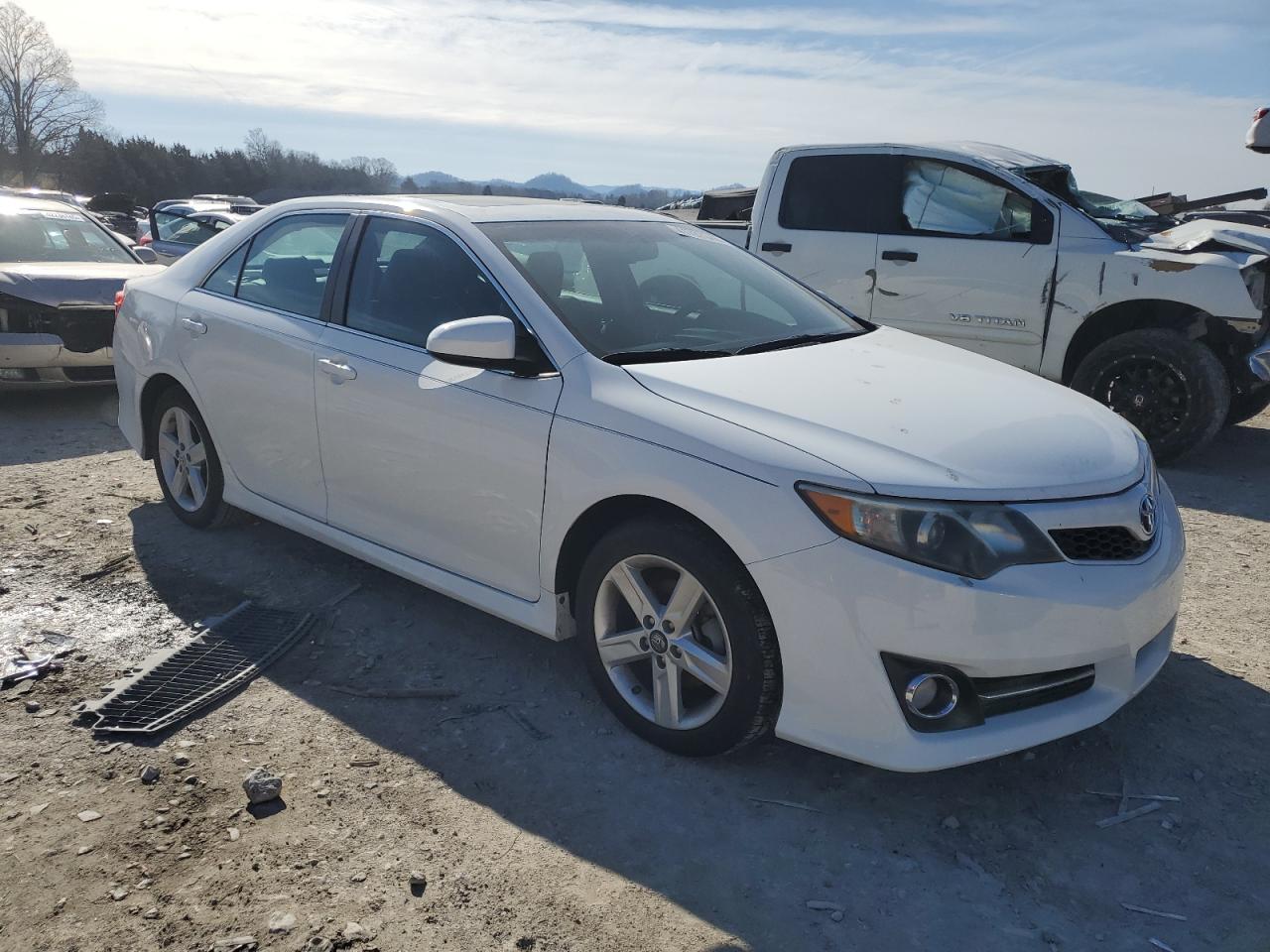 2012 Toyota Camry - Image 4