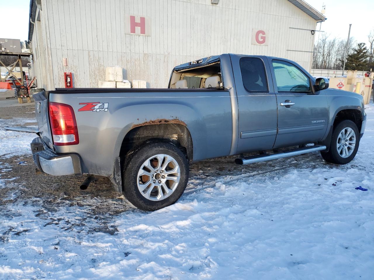2012 GMC Sierra - Image 3