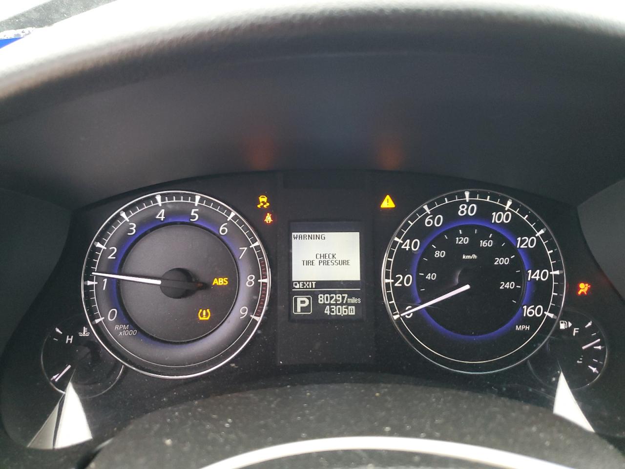 2017 Infiniti QX50 - Image 9