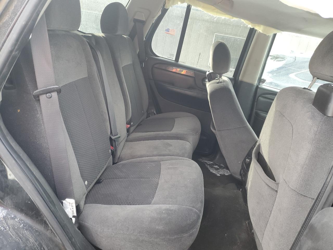2008 GMC Envoy - Image 11