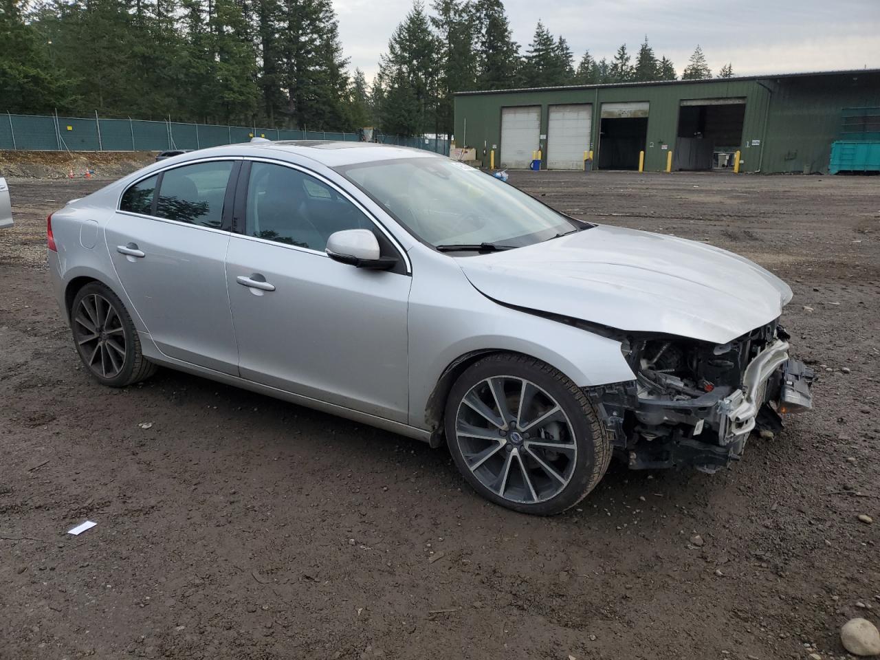 2016 Volvo S60 - Image 4