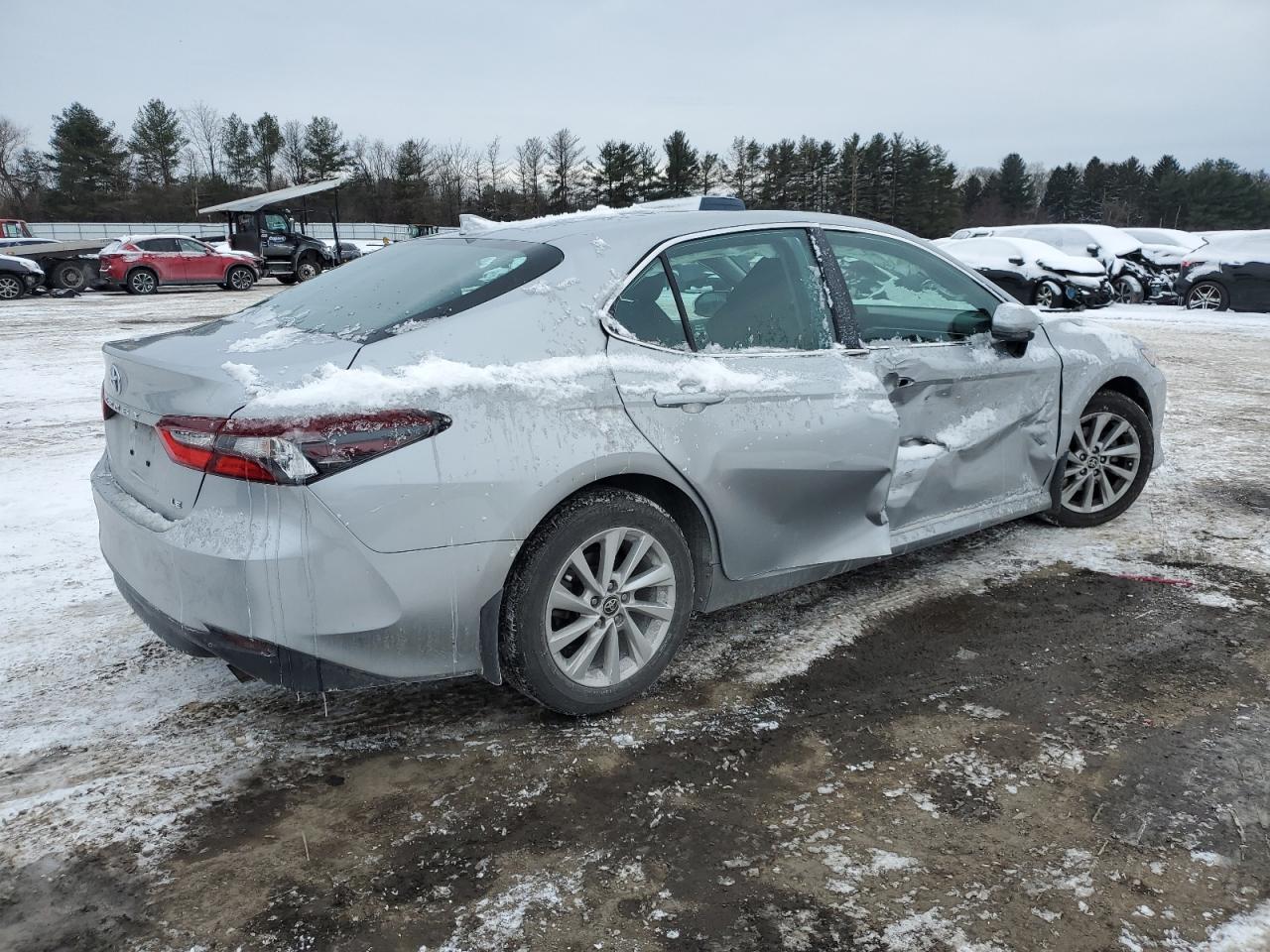 2022 Toyota Camry - Image 3