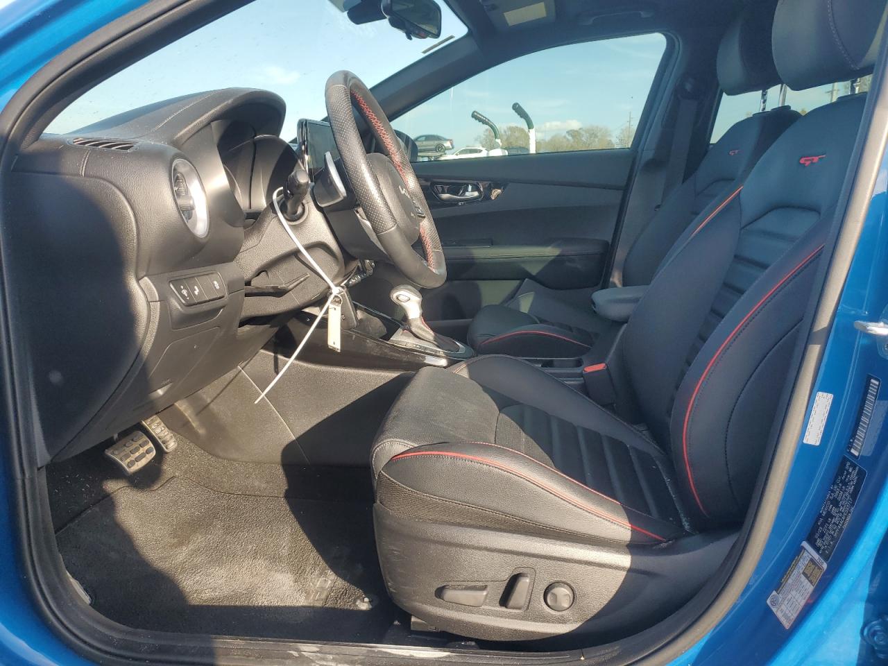 2023 Kia Forte - Image 7
