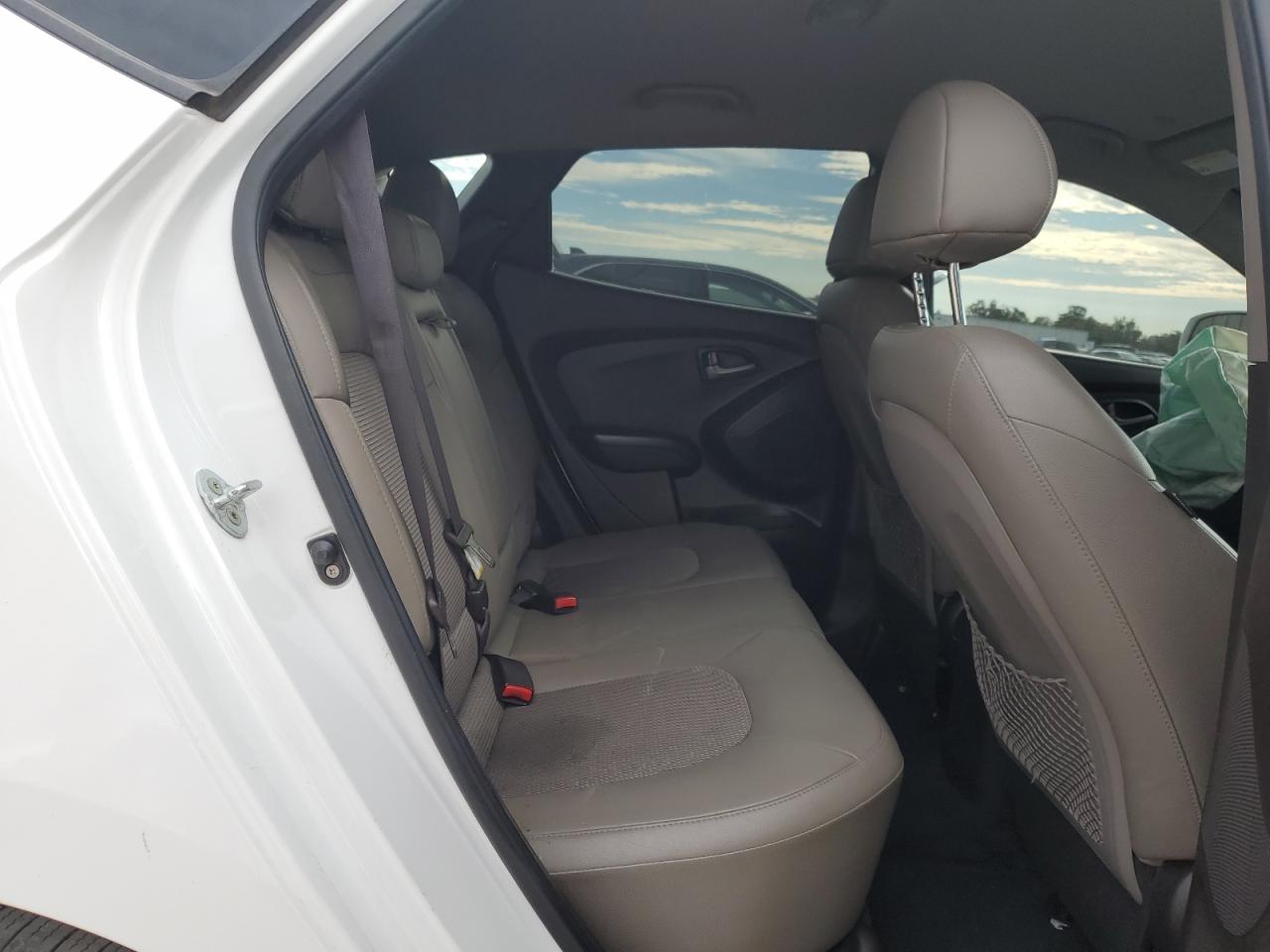 2015 Hyundai Tucson Gls VIN: KMFU084948 Lot: 88974765