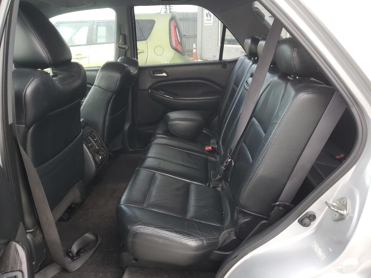 2006 Acura MDX - Image 11