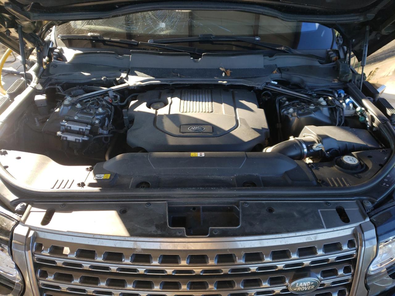 2017 Land Rover Range Rover - Image 12