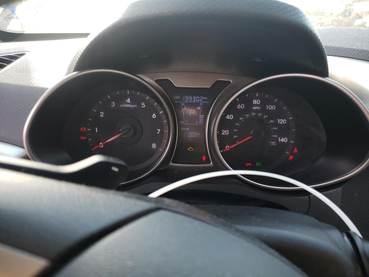 2013 Hyundai Veloster - Image 9