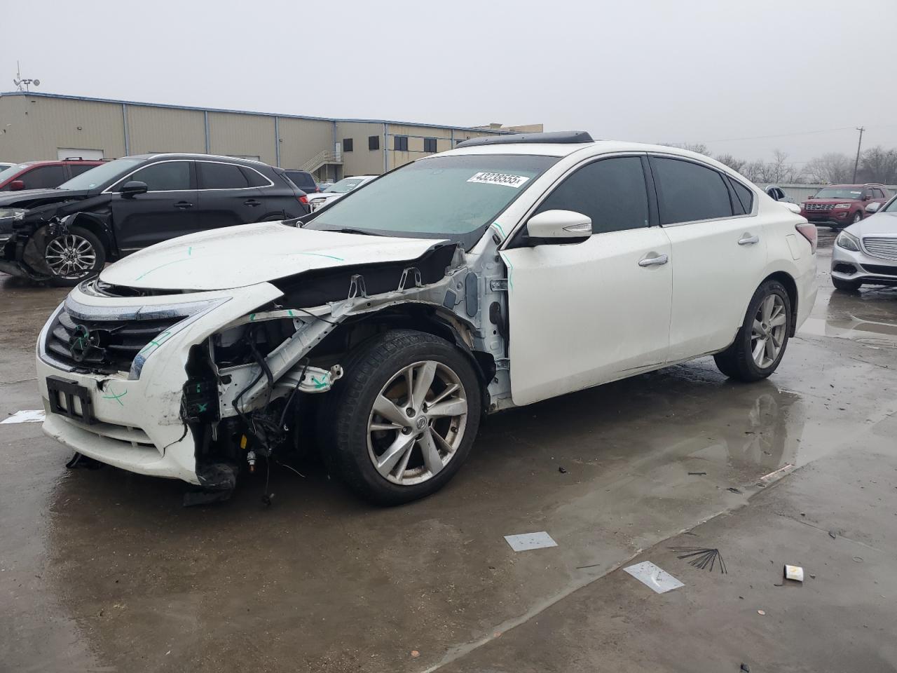 2015 Nissan Altima - Image 1