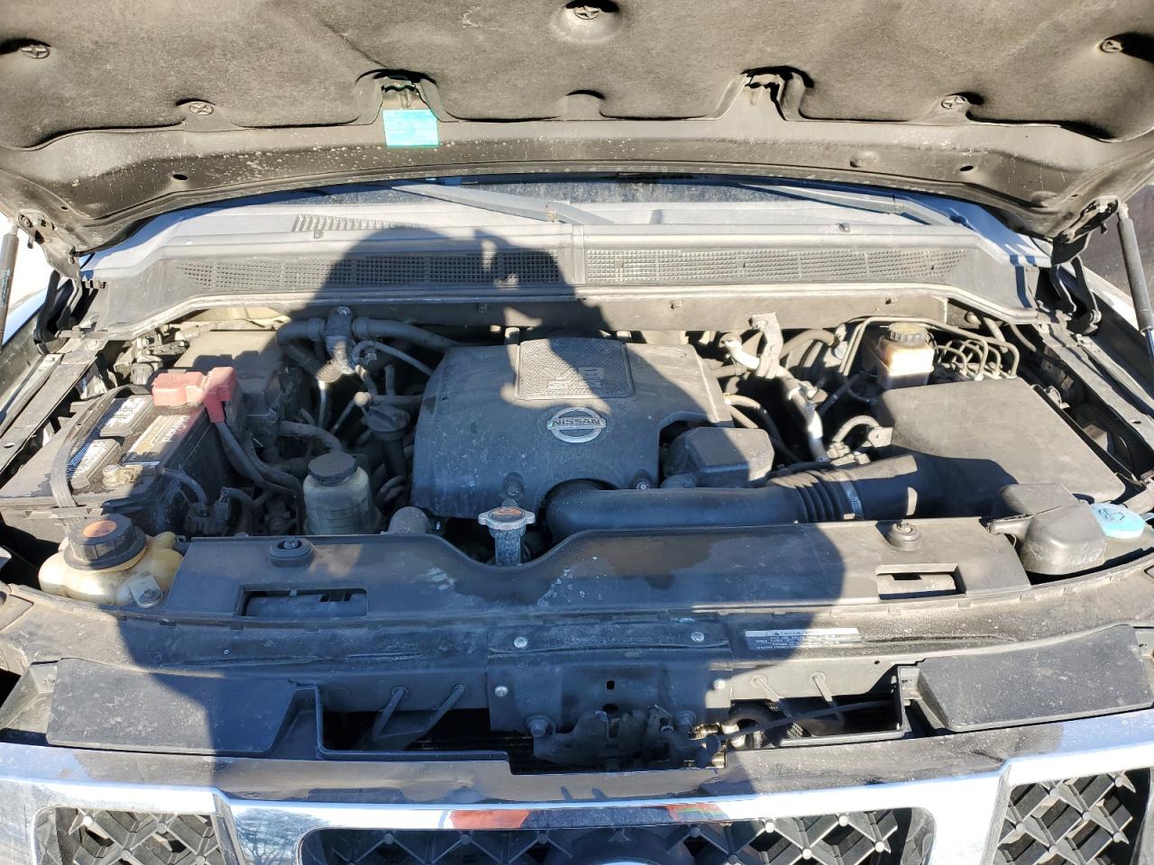 2010 Nissan Armada - Image 12