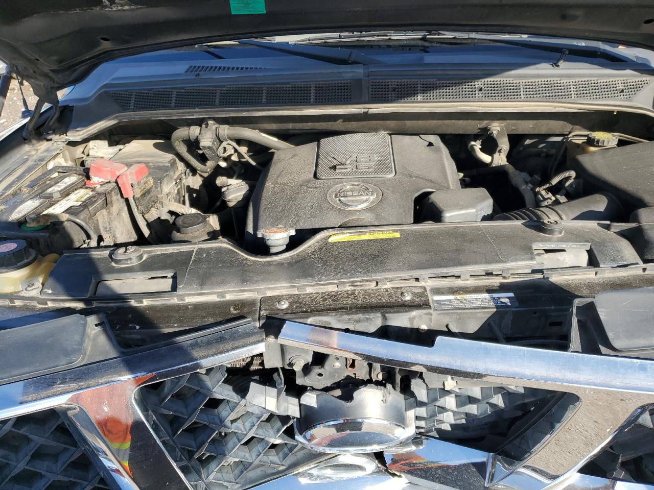 2013 Nissan Titan - Image 12