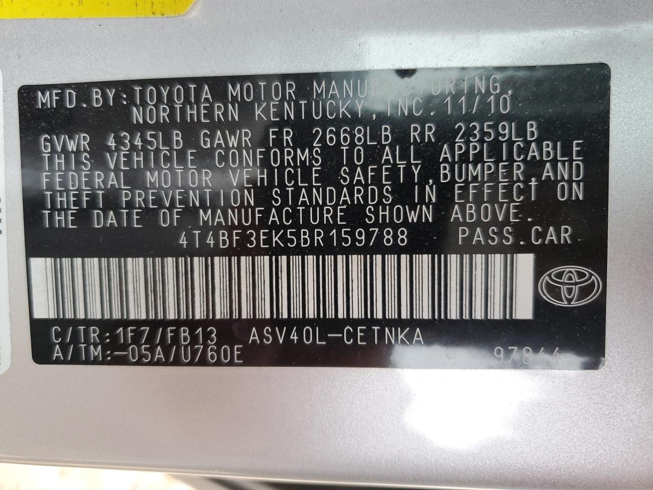 2011 Toyota Camry - Image 13