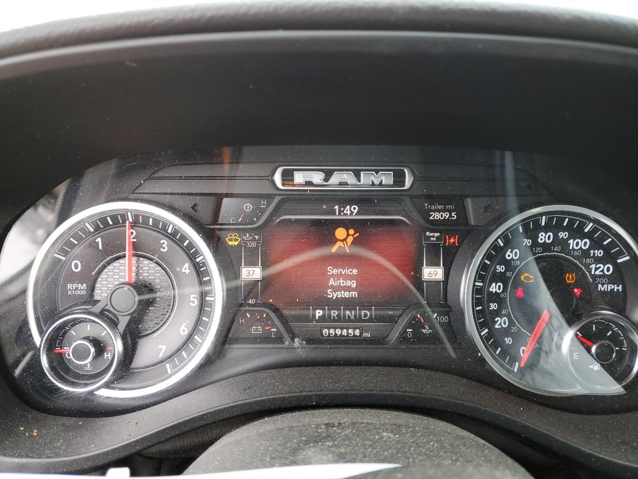 2020 RAM 1500 - Image 9