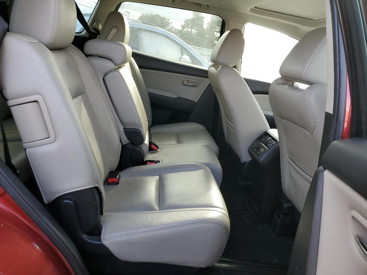 2015 Mazda CX-9 - Image 11