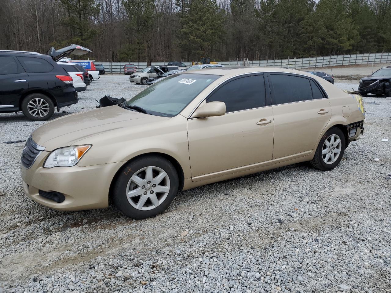 2010 Toyota Avalon Xl for Sale in Gainesville, GA - Rear End