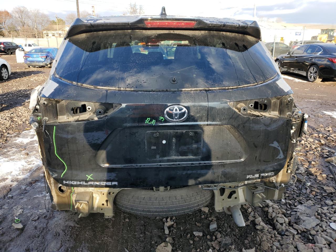 2020 Toyota Highlander - Image 6
