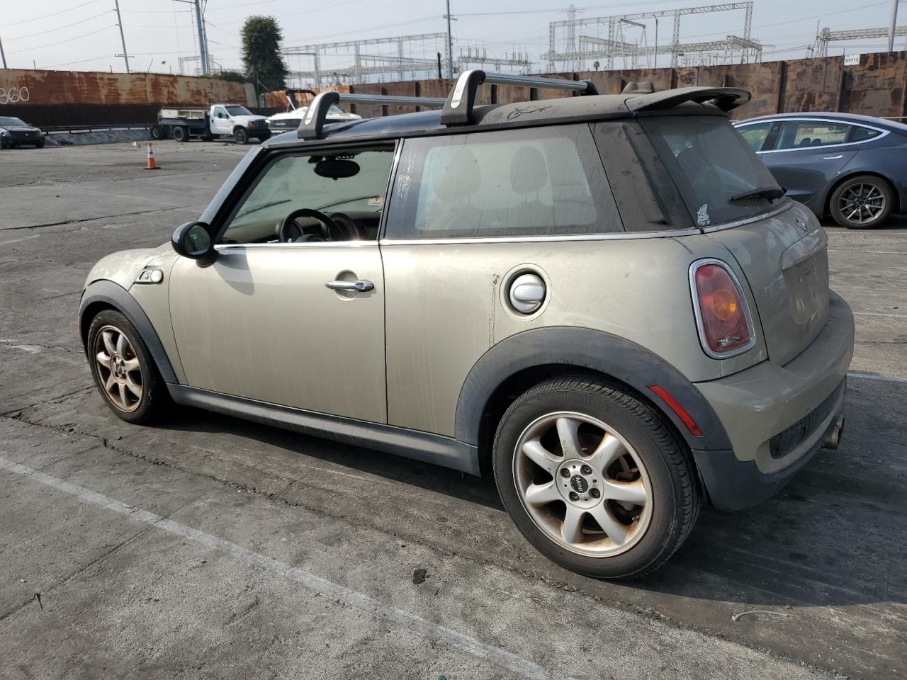 2009 MINI Cooper - Image 2