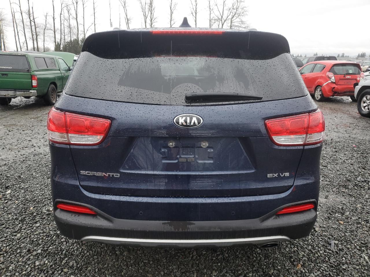 VIN 5XYPHDA55GG132796 2016 KIA SORENTO no.6