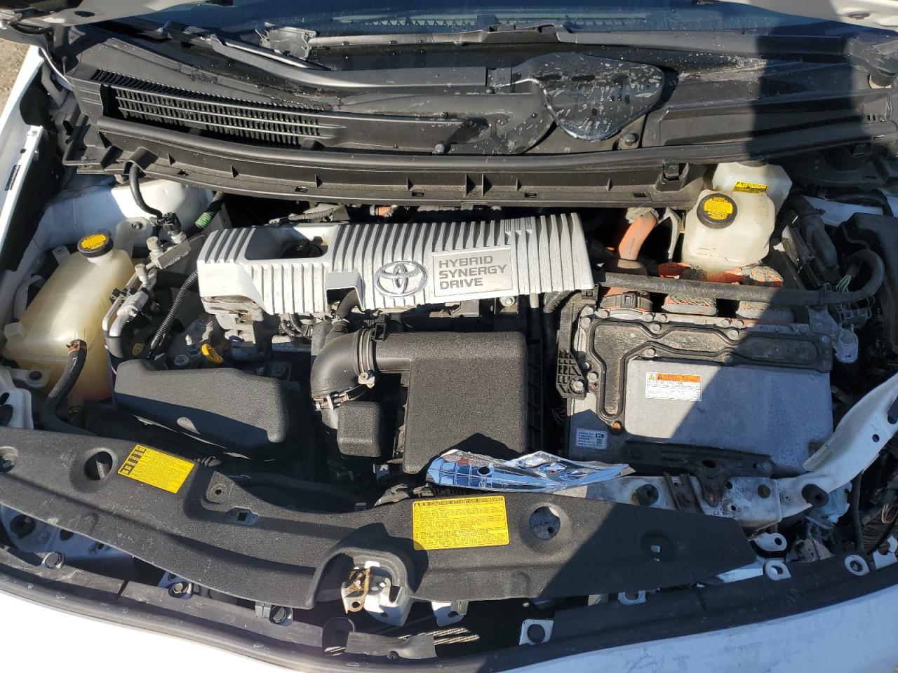 2012 Toyota Prius - Image 11