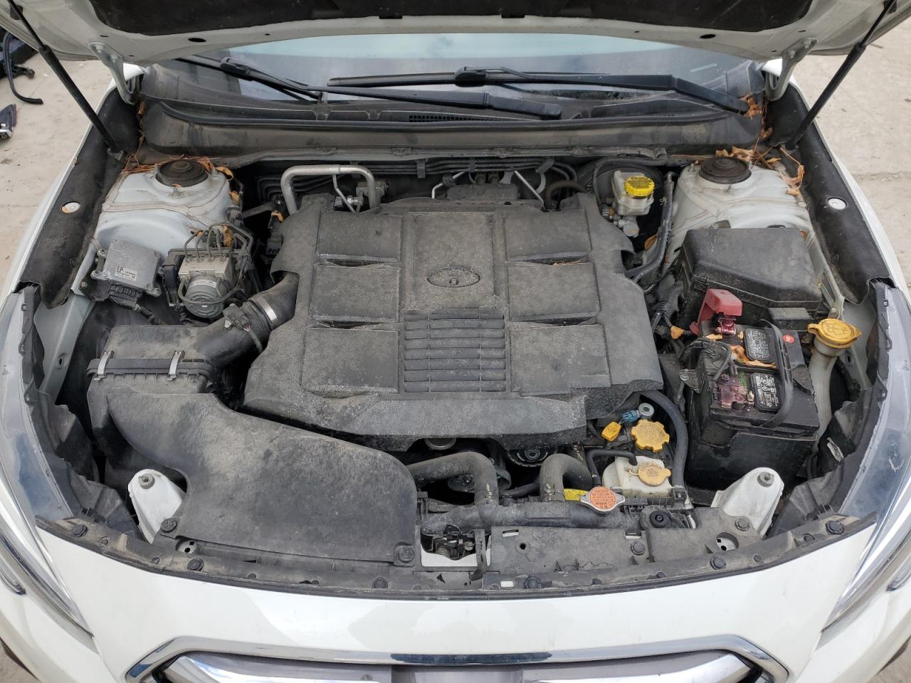 2019 Subaru Outback - Image 11