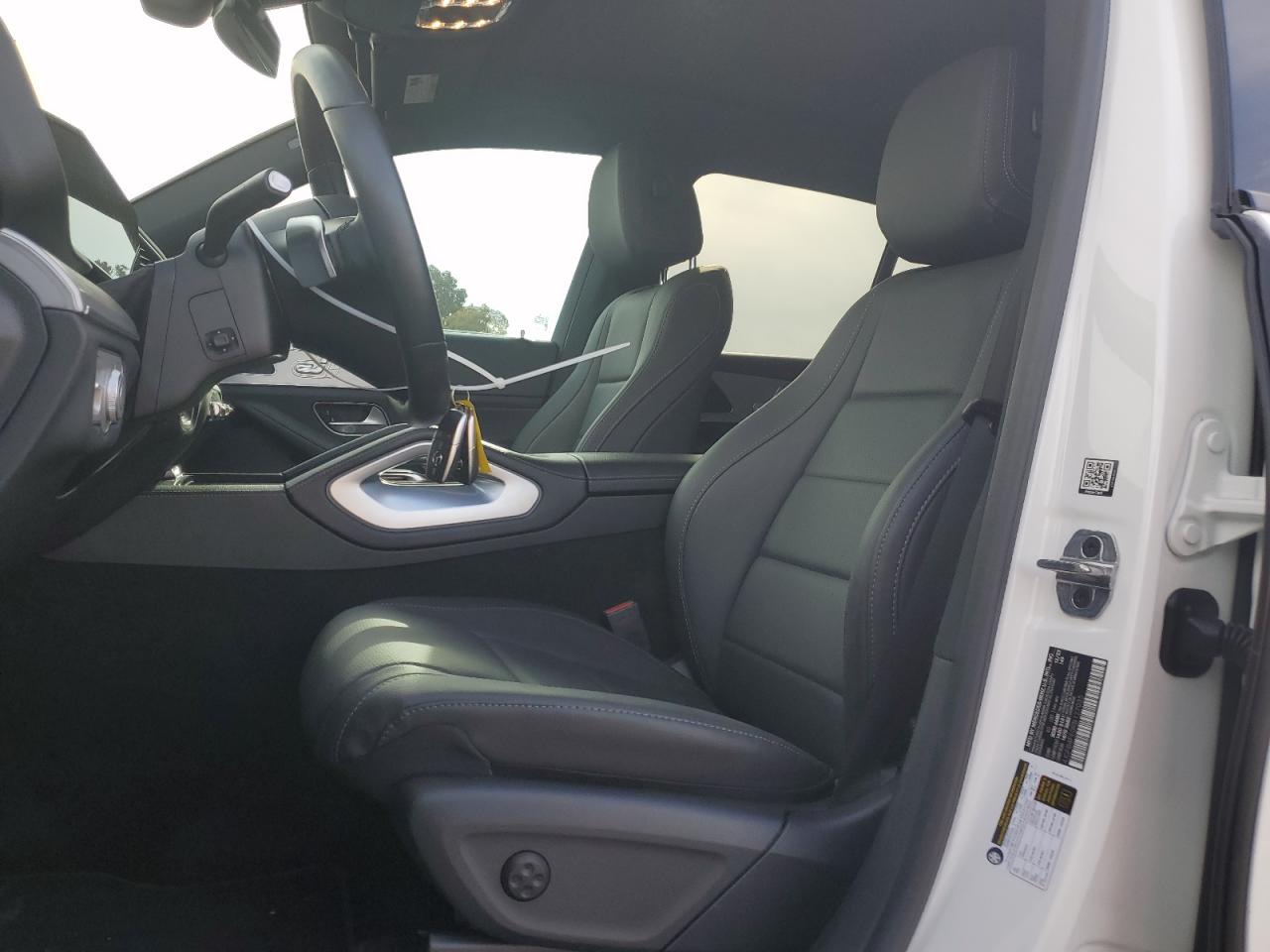 2024 Mercedes-Benz GLE - Image 7