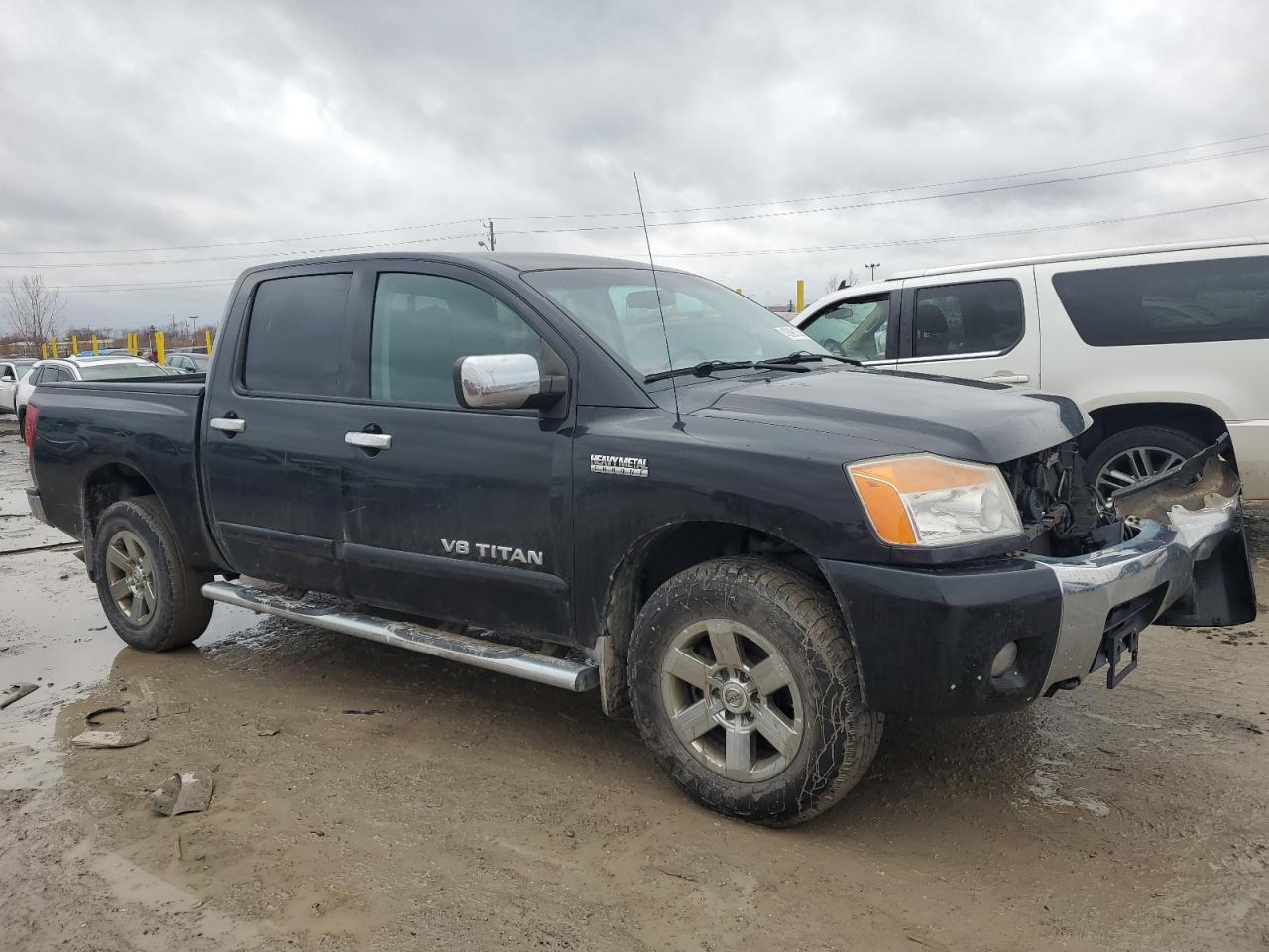2012 Nissan Titan - Image 4