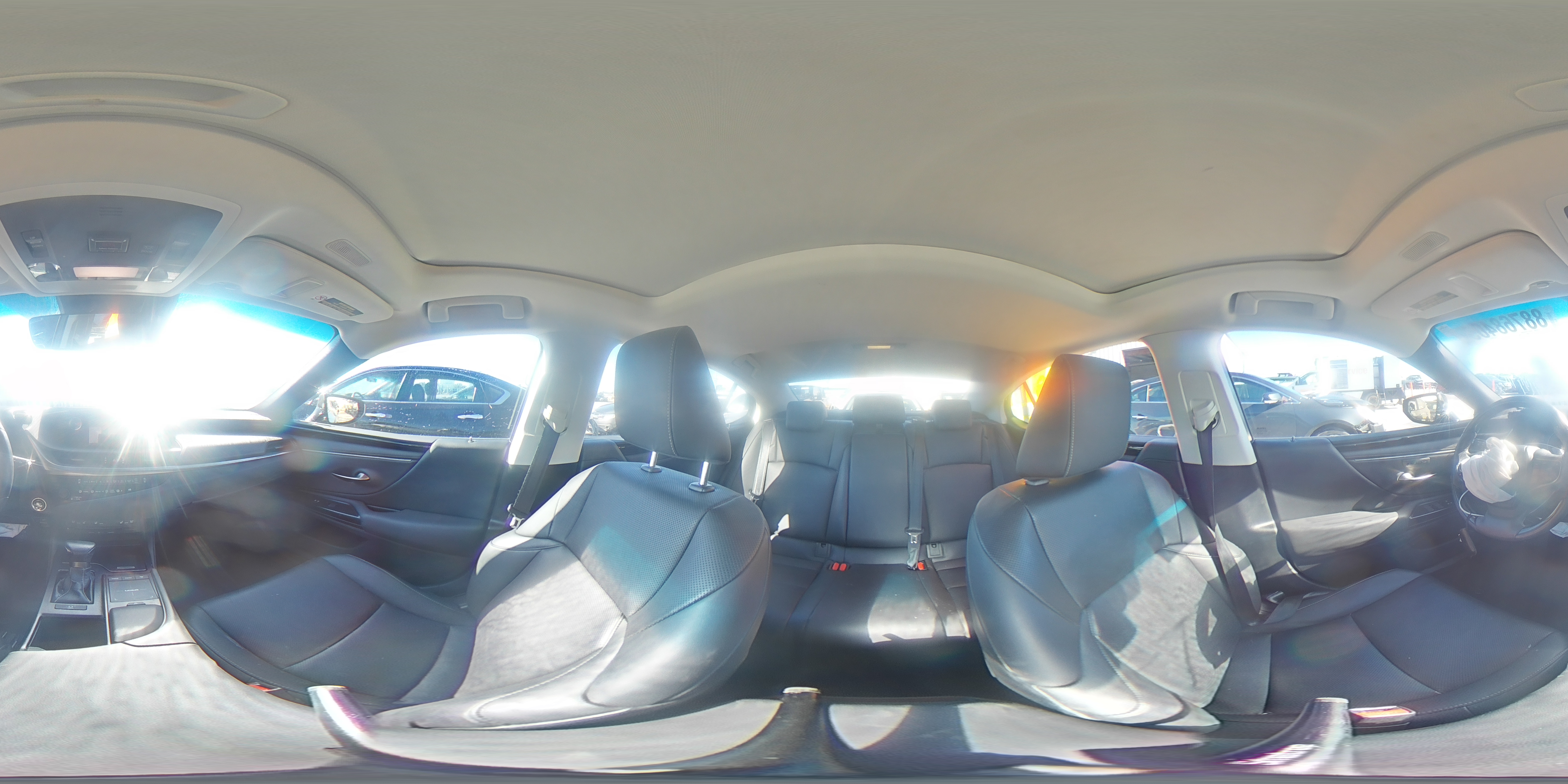 2020 Lexus ES - Image 14