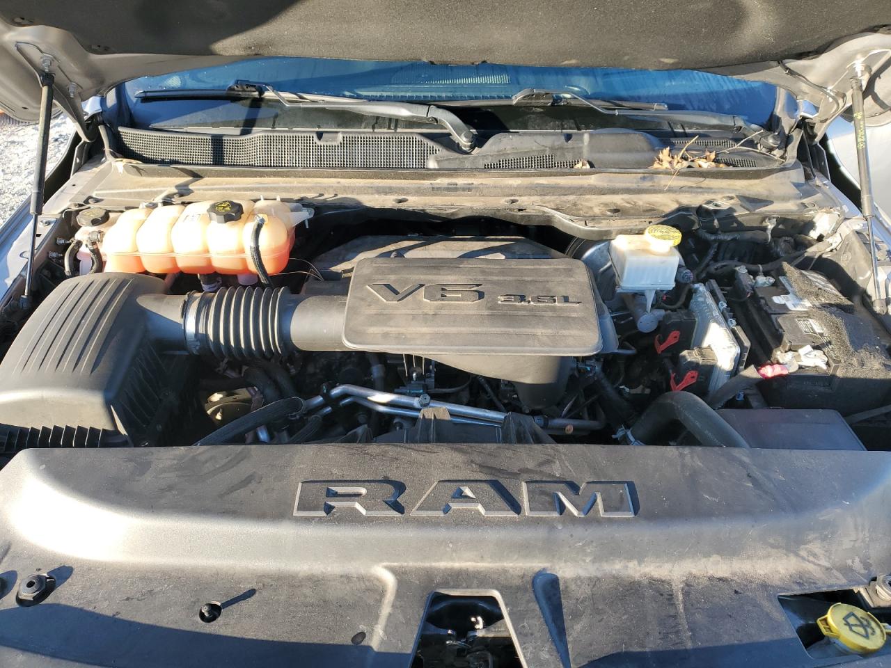 2021 RAM 1500 - Image 11