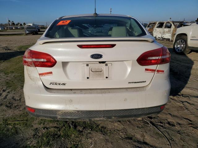 FORD FOCUS 2017 Білий