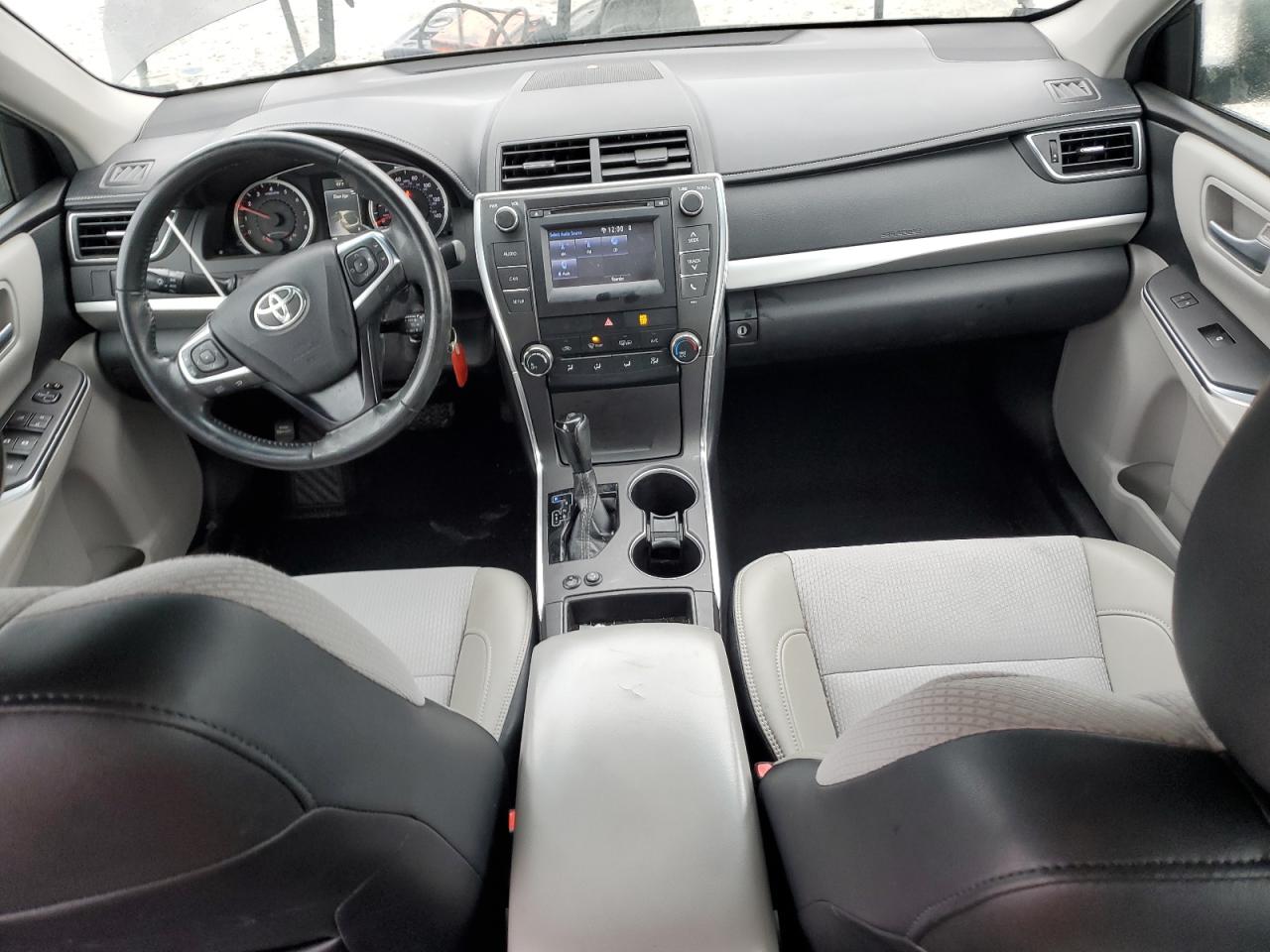 2017 Toyota Camry - Image 8
