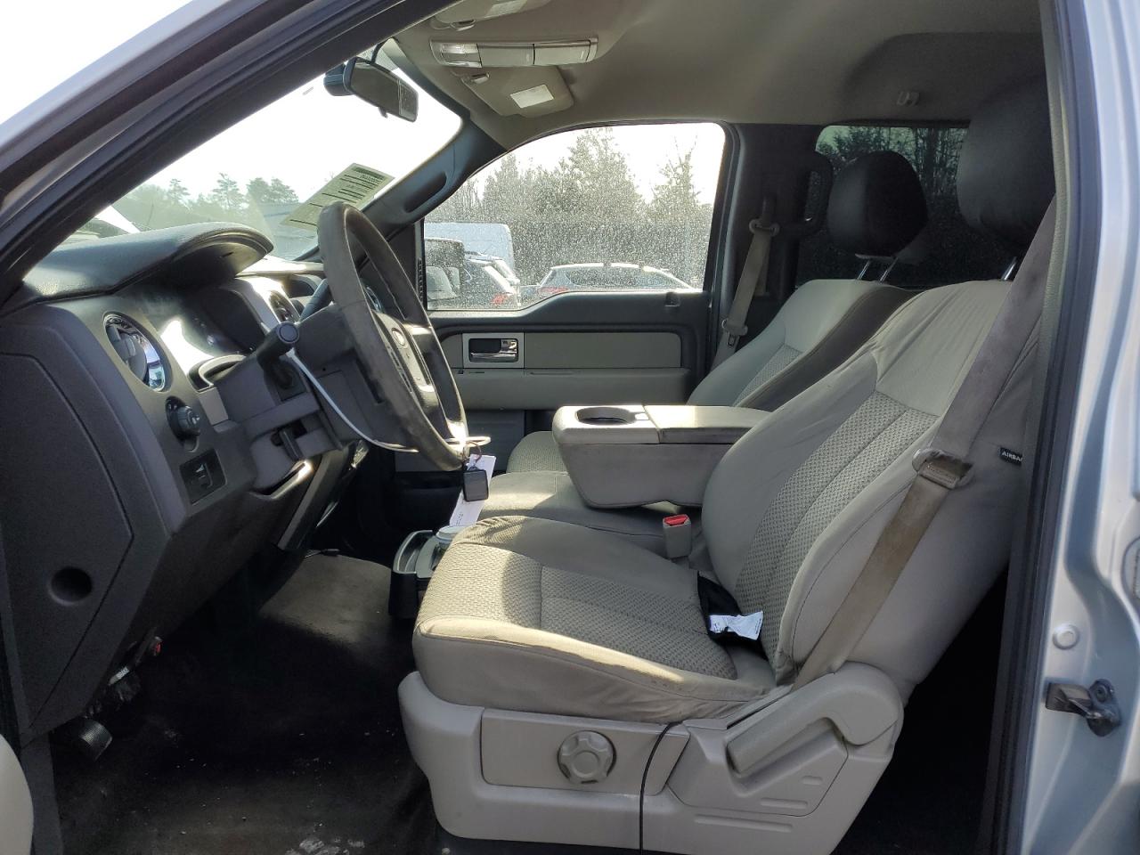2010 Ford F-150 - Image 7